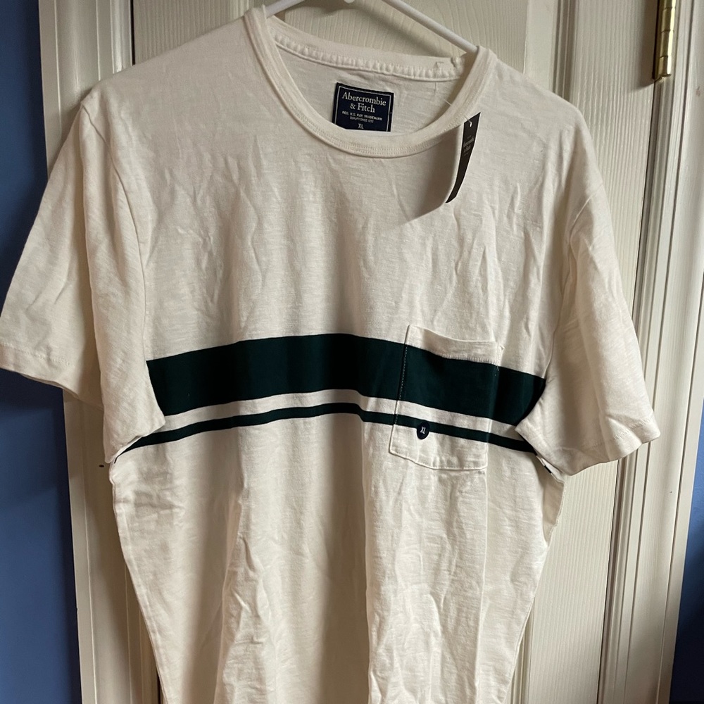 ABERCROMBIE & FITCH MENS T SHIRT NEW WITH TAGS